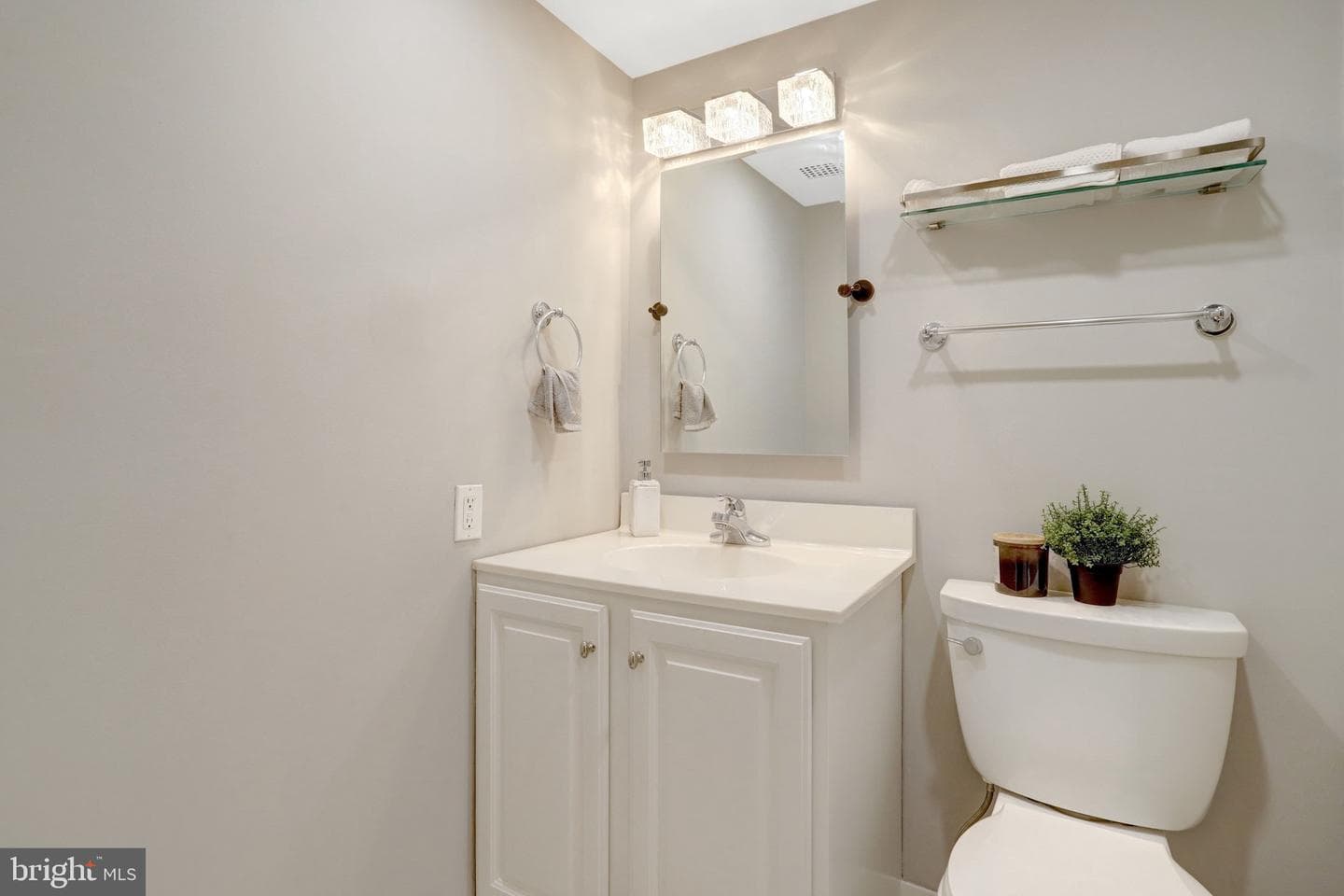 200 N Pickett Street N #206 photo 21
