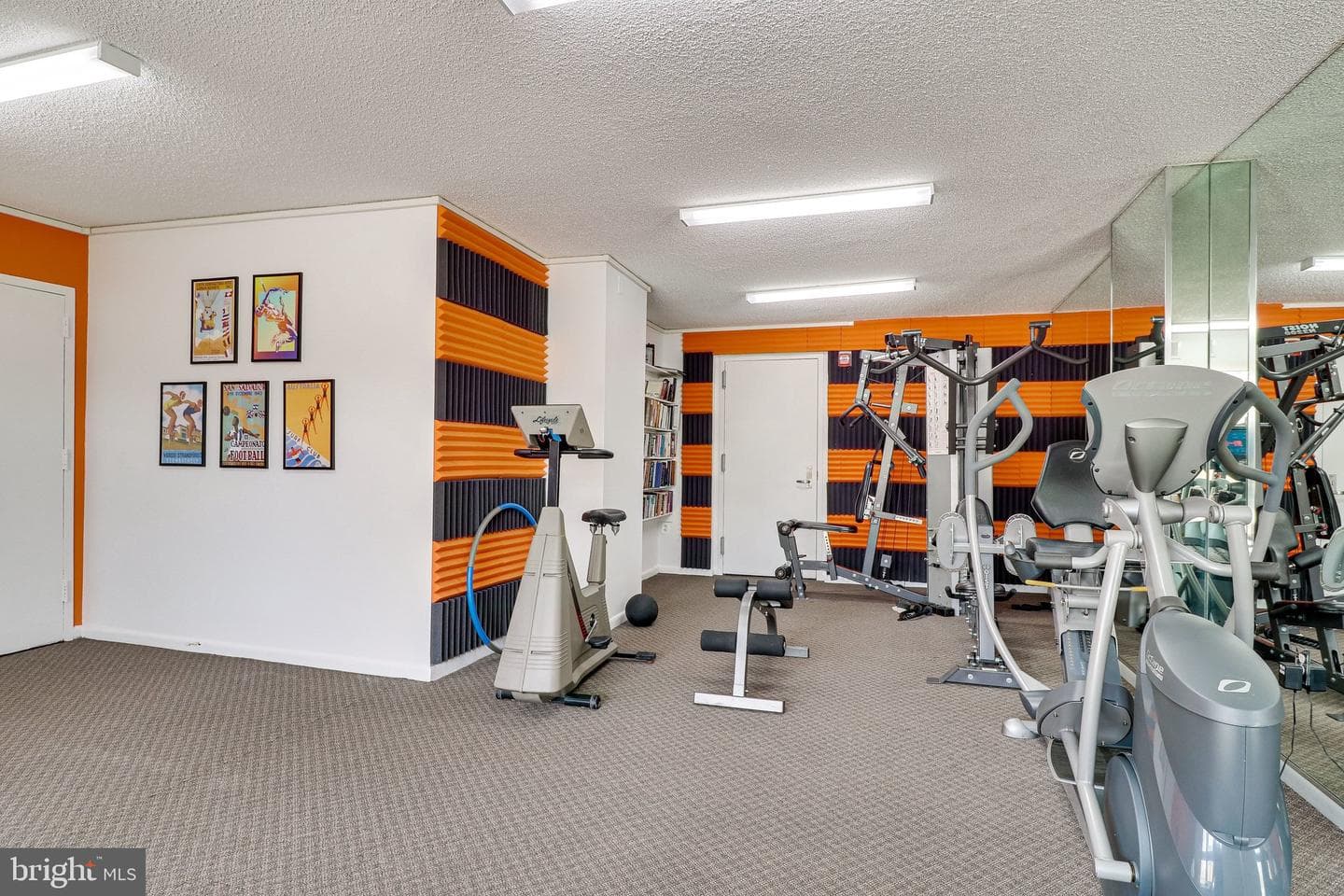 200 N Pickett Street N #206 photo 28