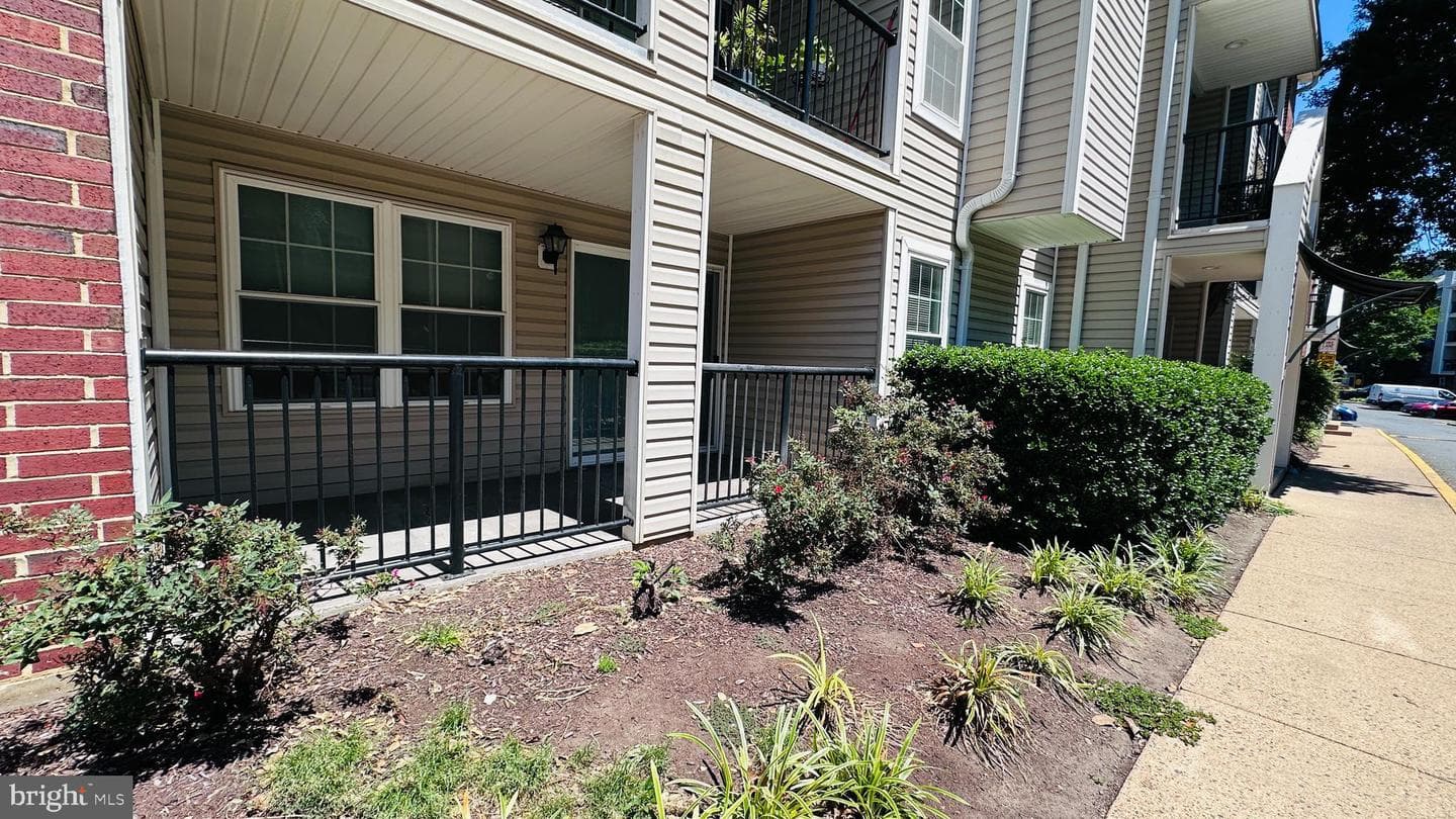 3308 Wyndham Circle #124 photo 16