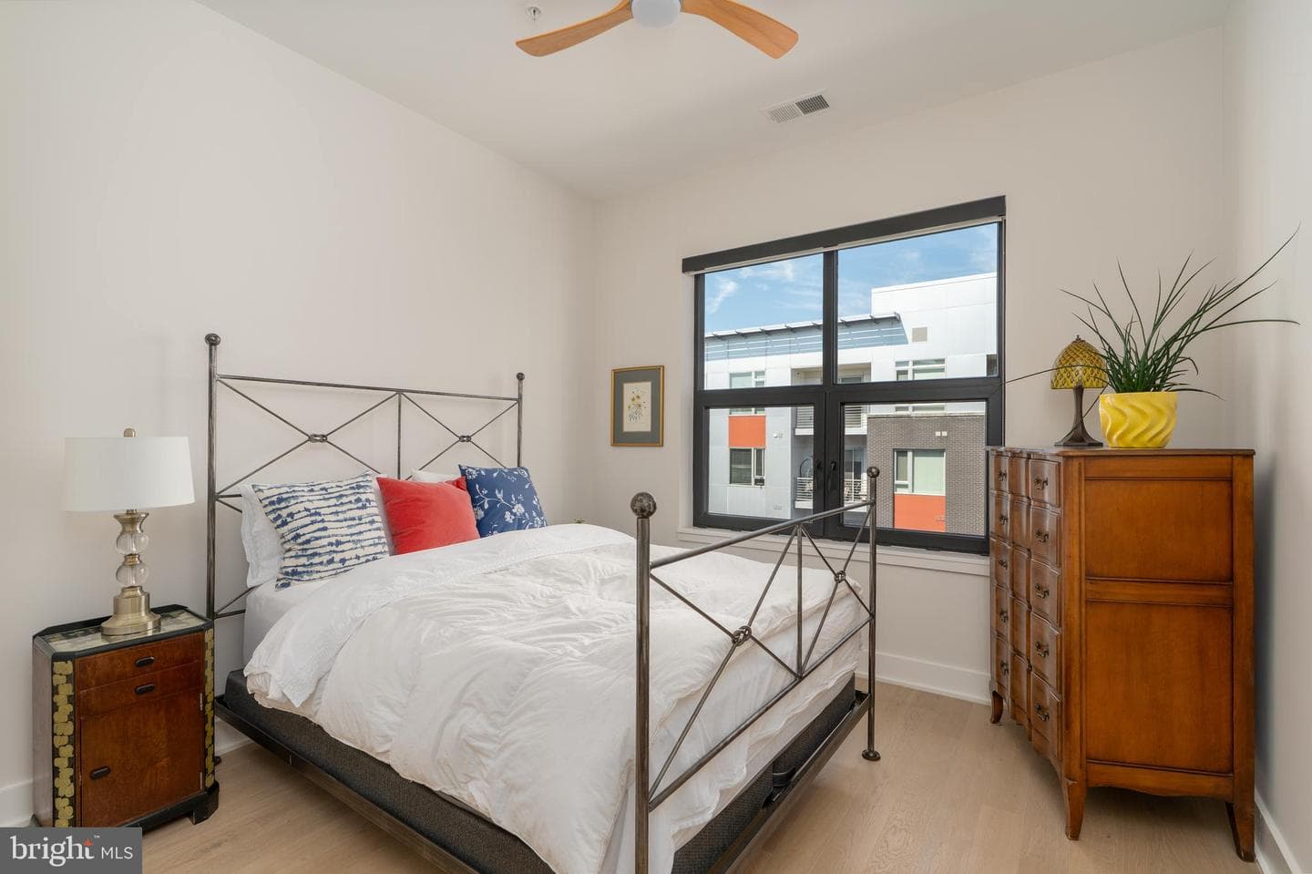 701 Swann Avenue #504 photo 22