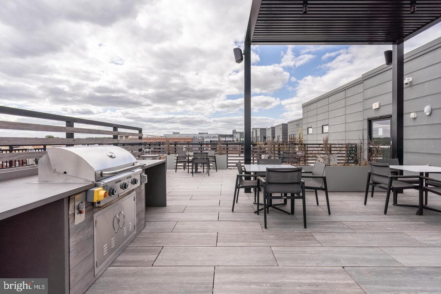 701 Swann Avenue #504 photo 37