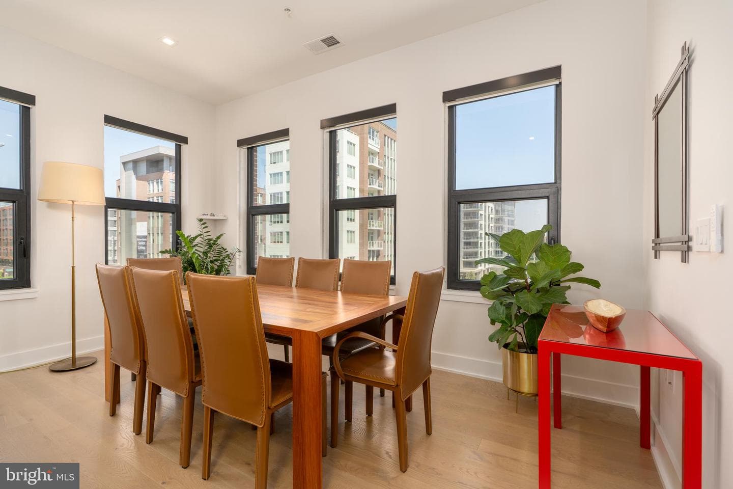 701 Swann Avenue #504 photo 7