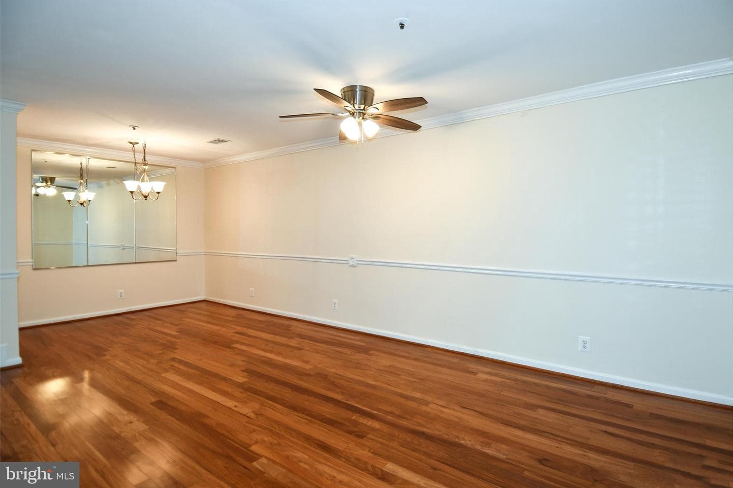 240 S Reynolds Street #113 photo 2