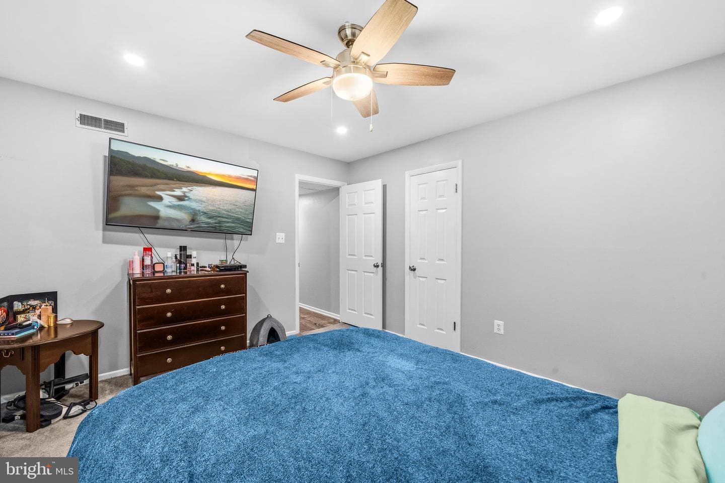 3210 S 28th Street #404 photo 17