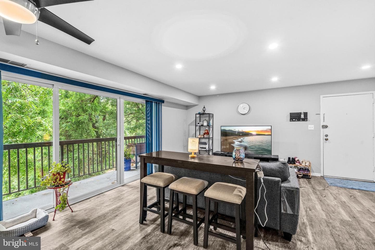 3210 S 28th Street #404 photo 9