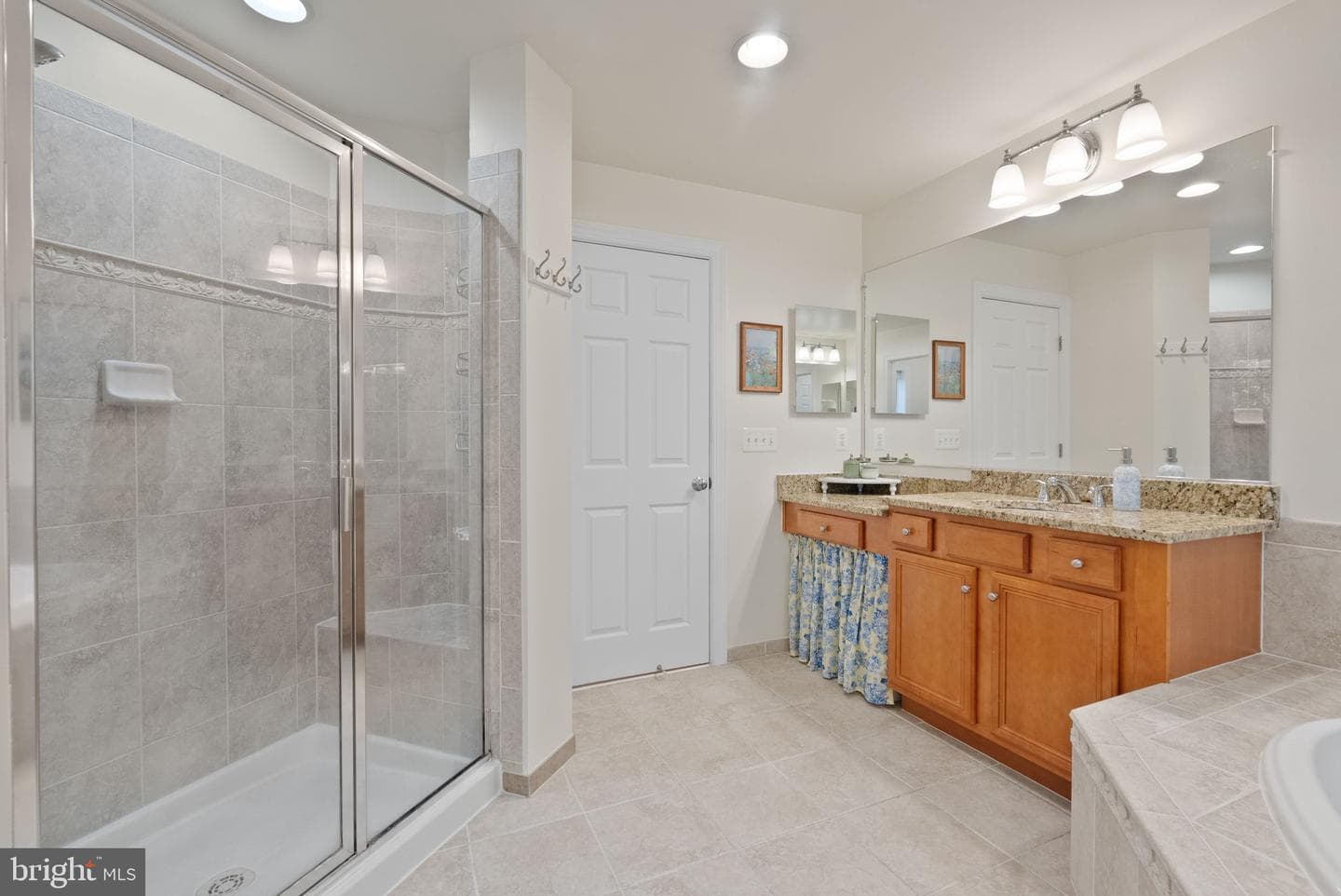 3549 Goddard Way photo 40