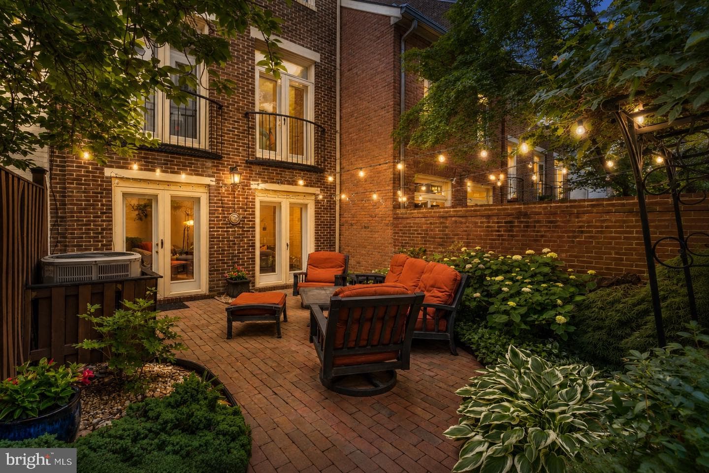 1118 N Pitt Street N, Alexandria