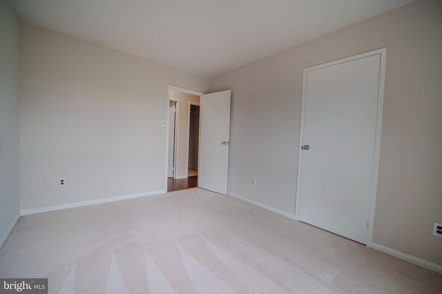 6147 Edsall Road #N photo 20