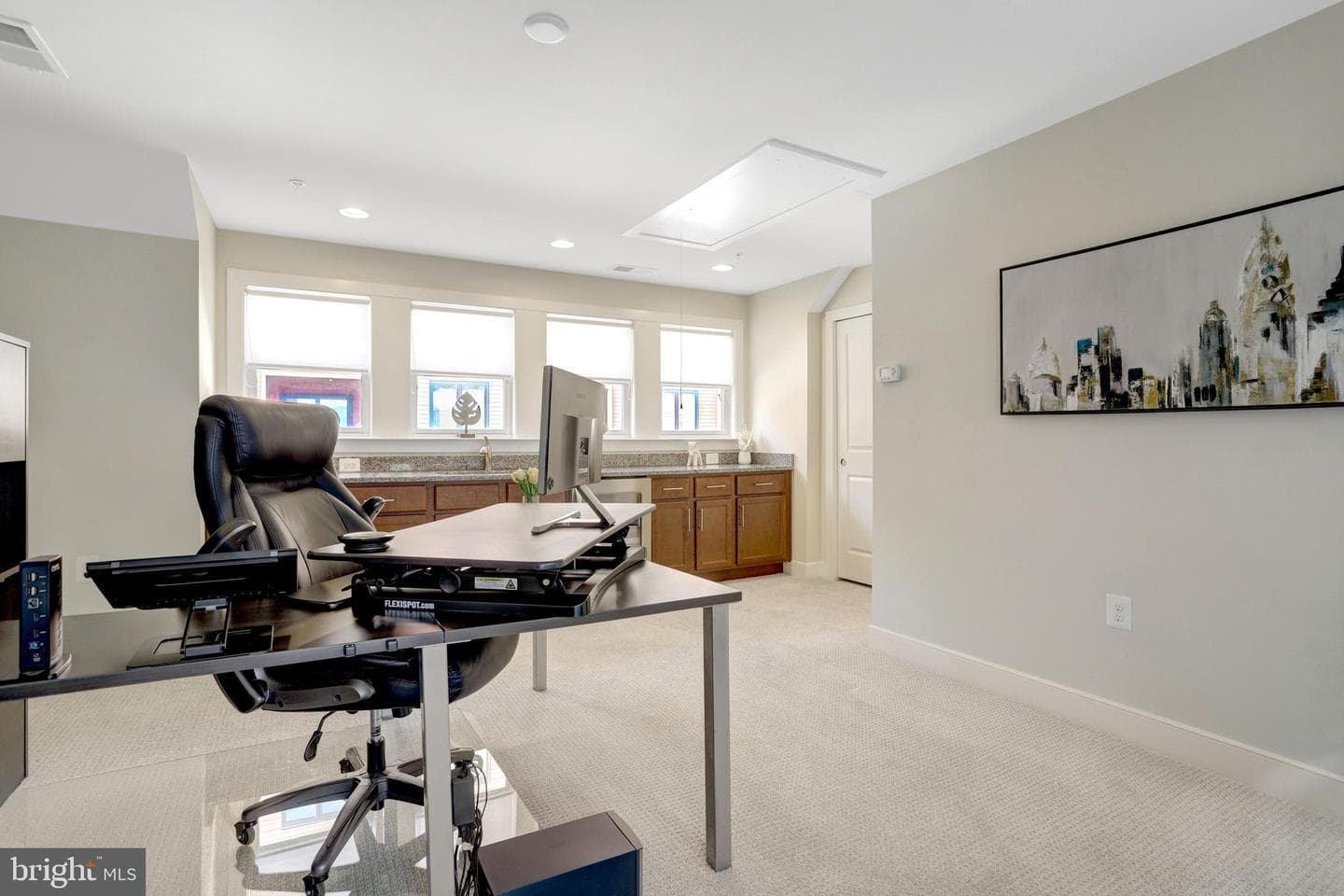 2104 Main Line Boulevard photo 17