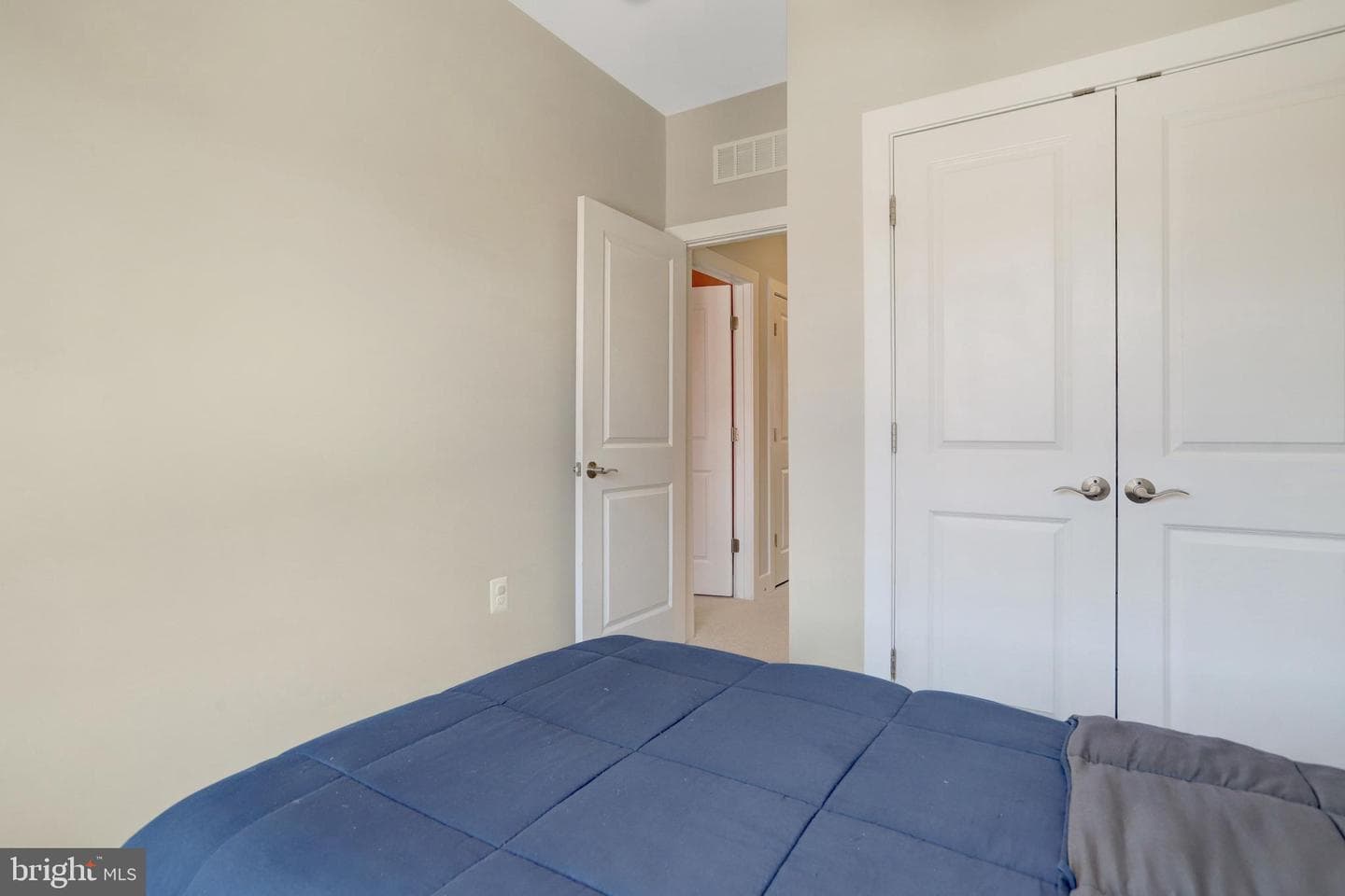 2104 Main Line Boulevard photo 61