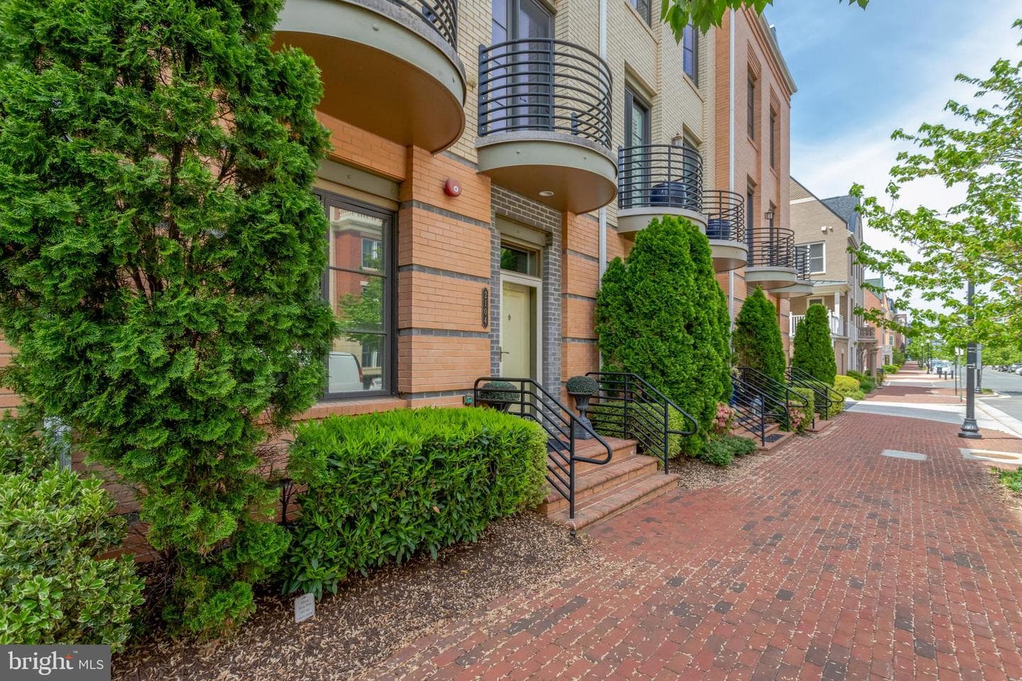 2104 Main Line Boulevard photo 88