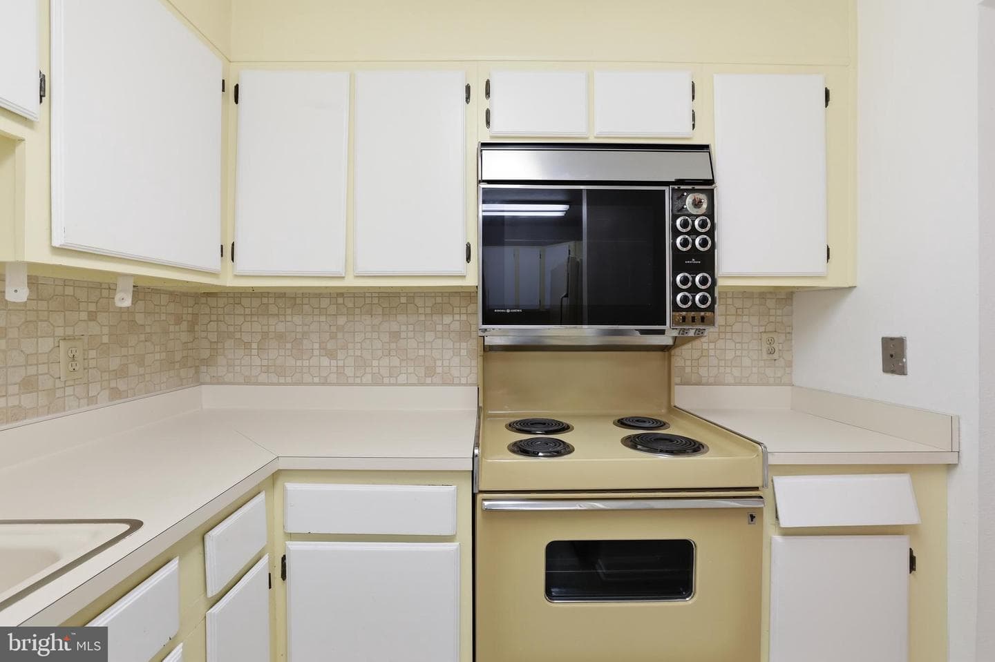 6101 Edsall Road #502 photo 11
