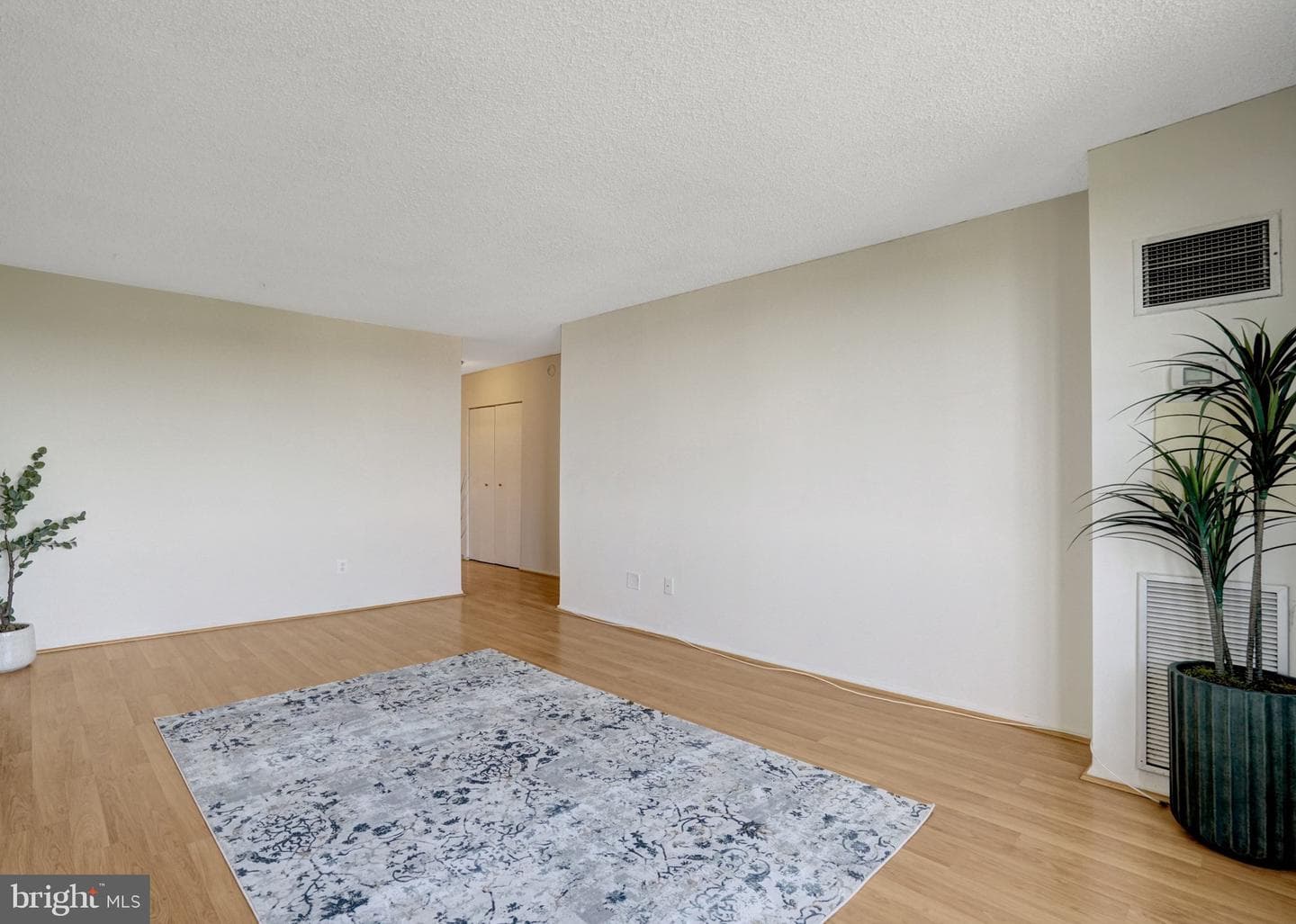 5500 Holmes Run Parkway #1118 photo 11