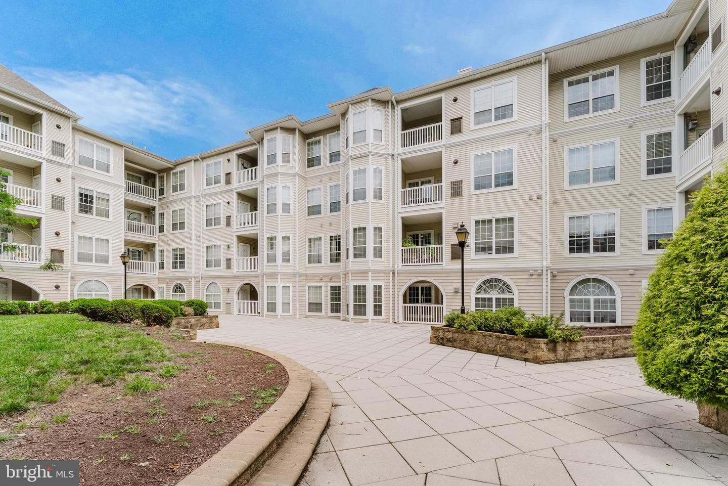 4551 Strutfield Lane #4128, Alexandria