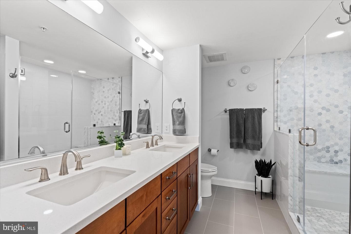 525 N Fayette Street #223 photo 14