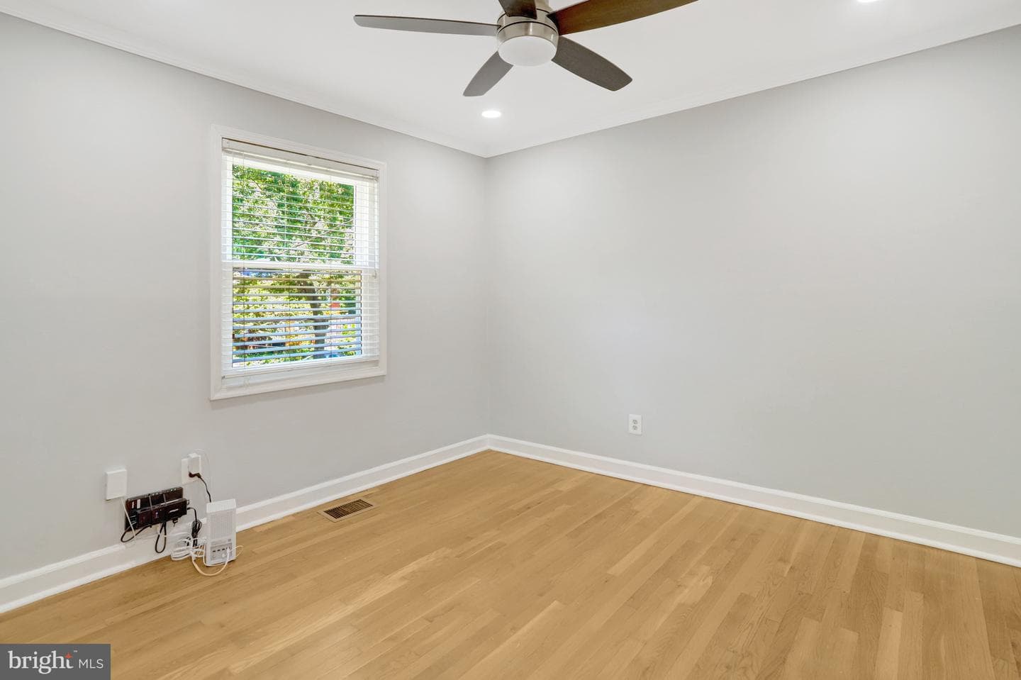 2935 Landover Street photo 13