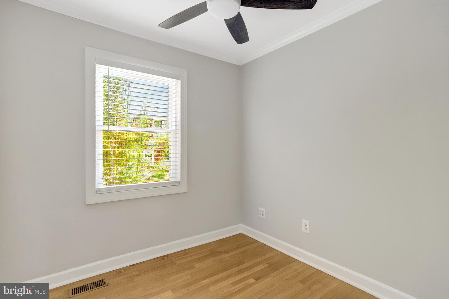 2935 Landover Street photo 15
