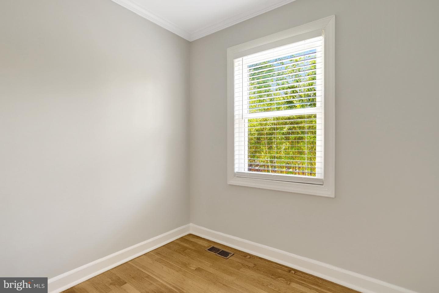 2935 Landover Street photo 16