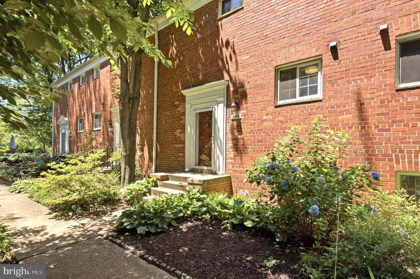 3243 Valley Drive photo 32