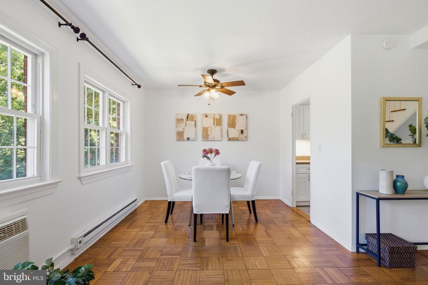 3243 Valley Drive photo 8