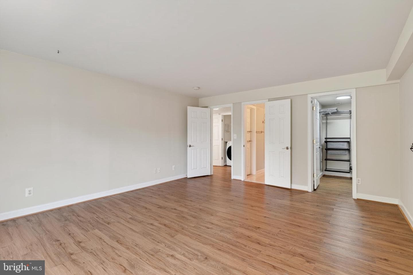 1461 Van Dorn Street N #a photo 9