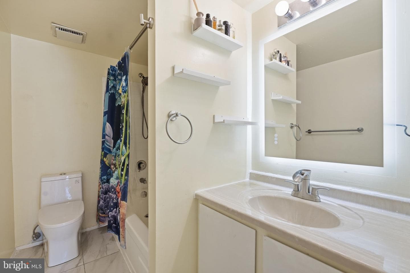 6300 Stevenson Avenue #321 photo 17