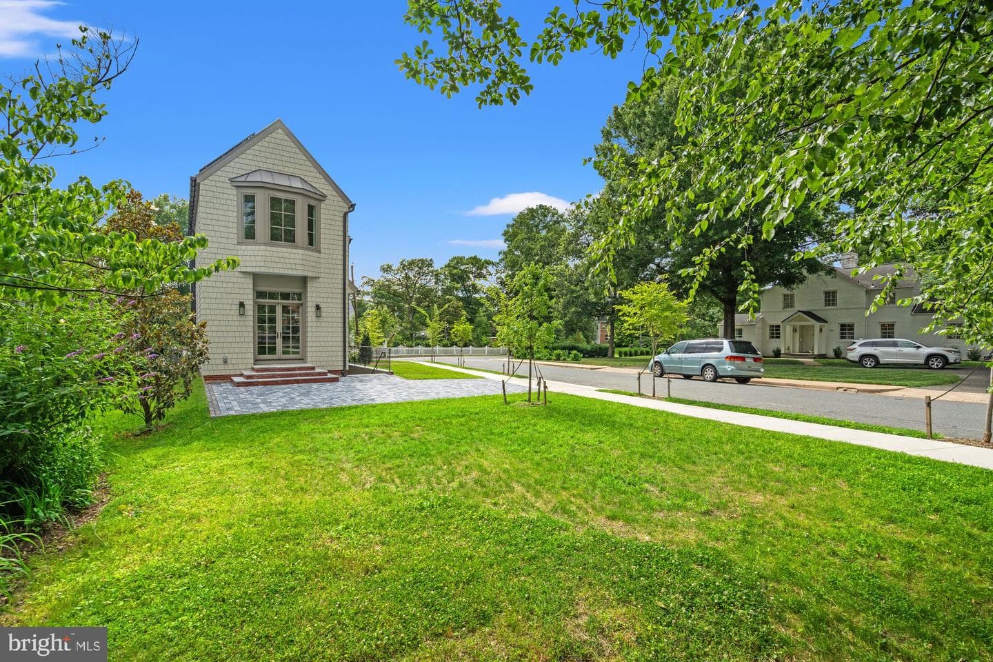 1004 Virginia Avenue photo 74
