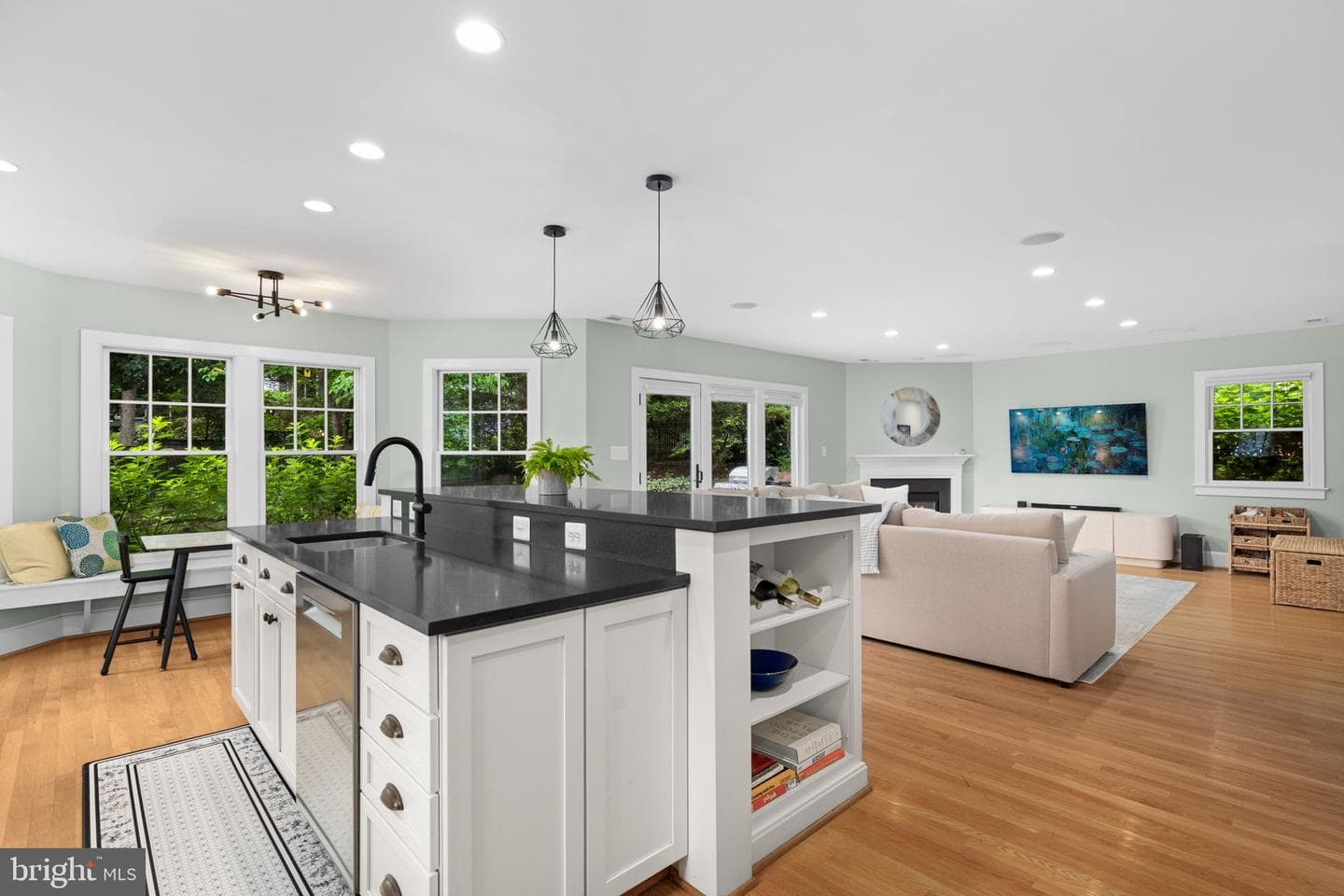 3307 Elmore Drive photo 8