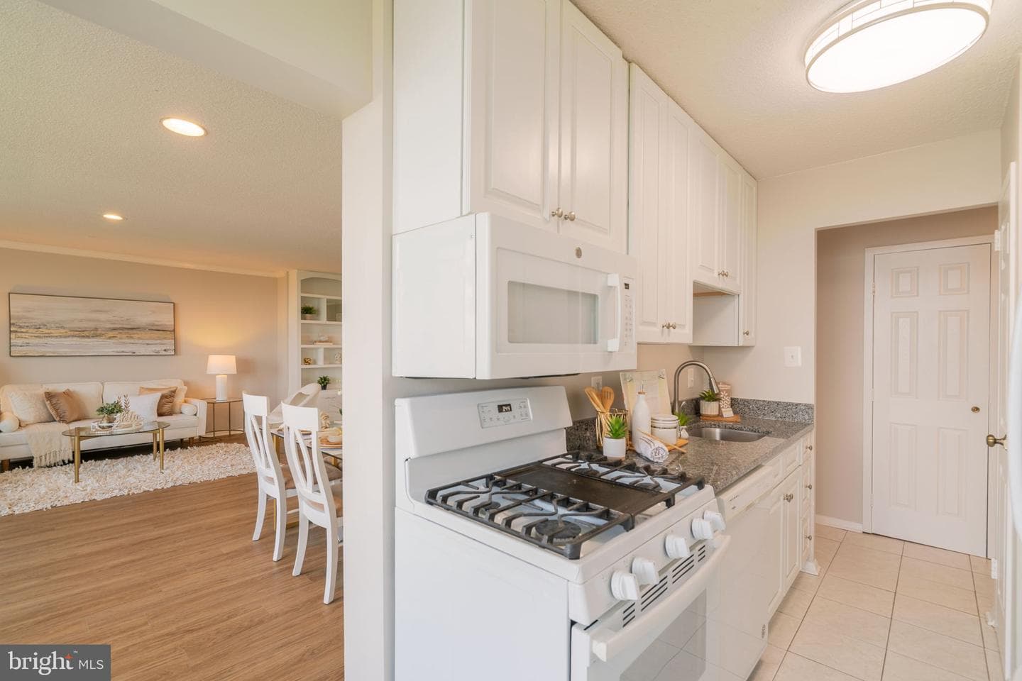 501 Slaters Lane #1407 photo 23