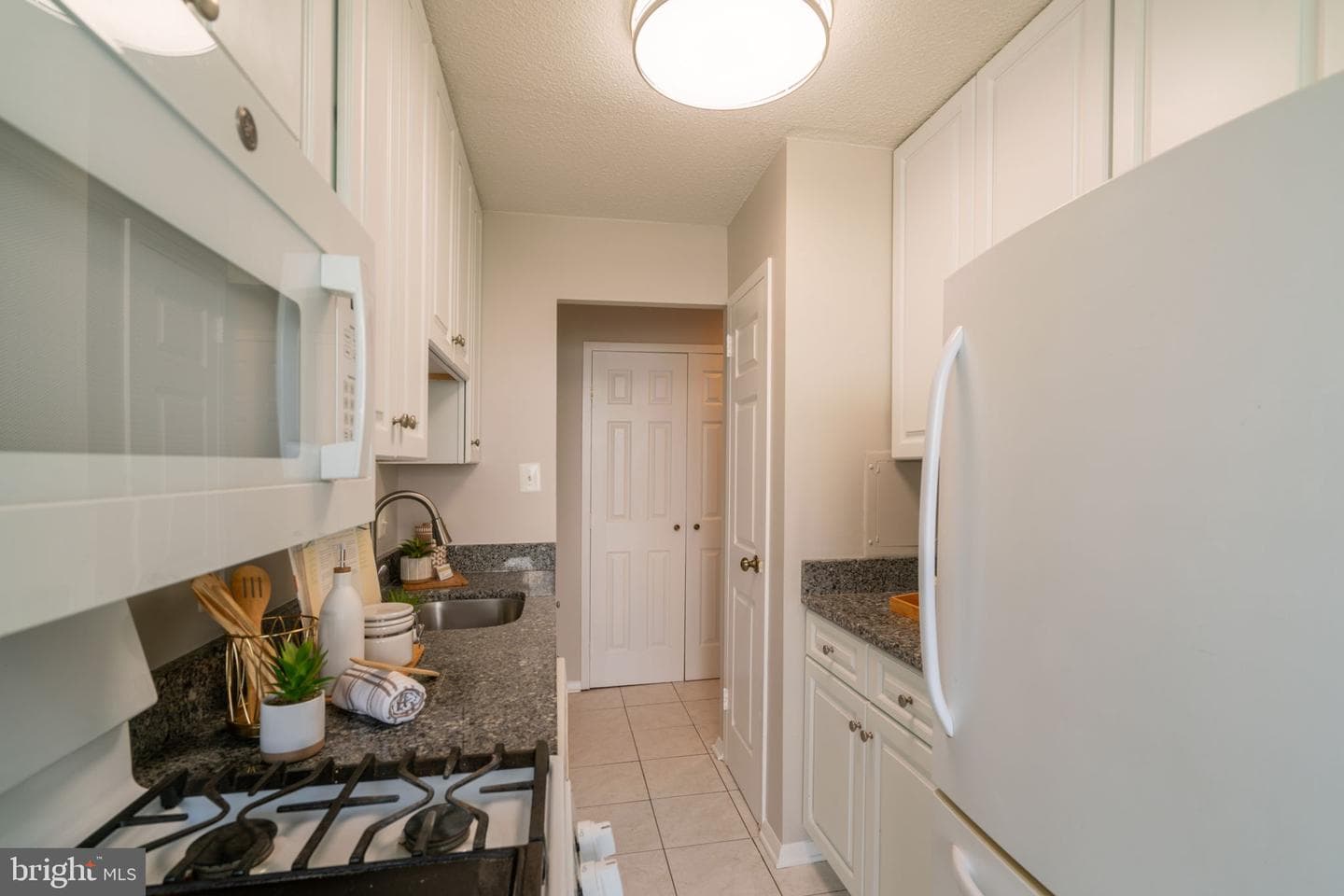 501 Slaters Lane #1407 photo 24