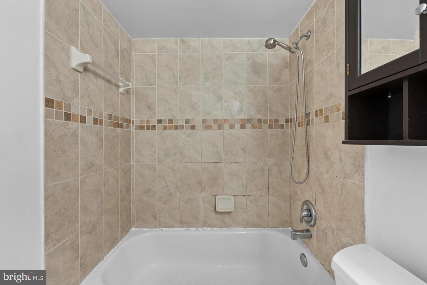 503 N Armistead Street #102 photo 25