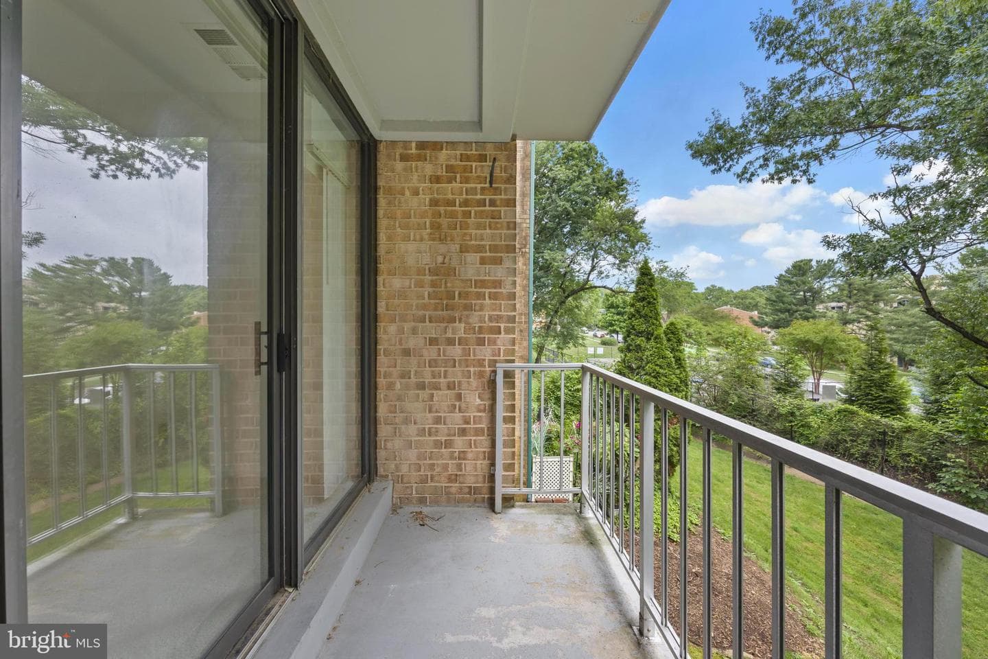 503 N Armistead Street #102 photo 27