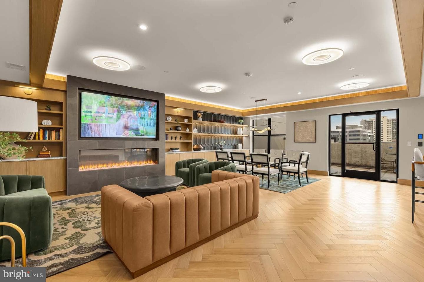 811 N Columbus Street #408 photo 8
