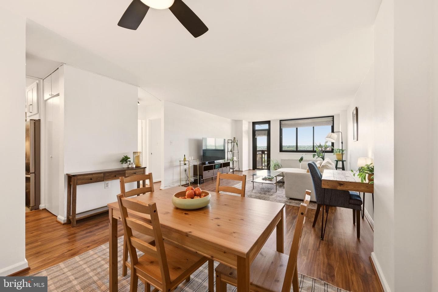 801 N Pitt Street #1601 photo 6