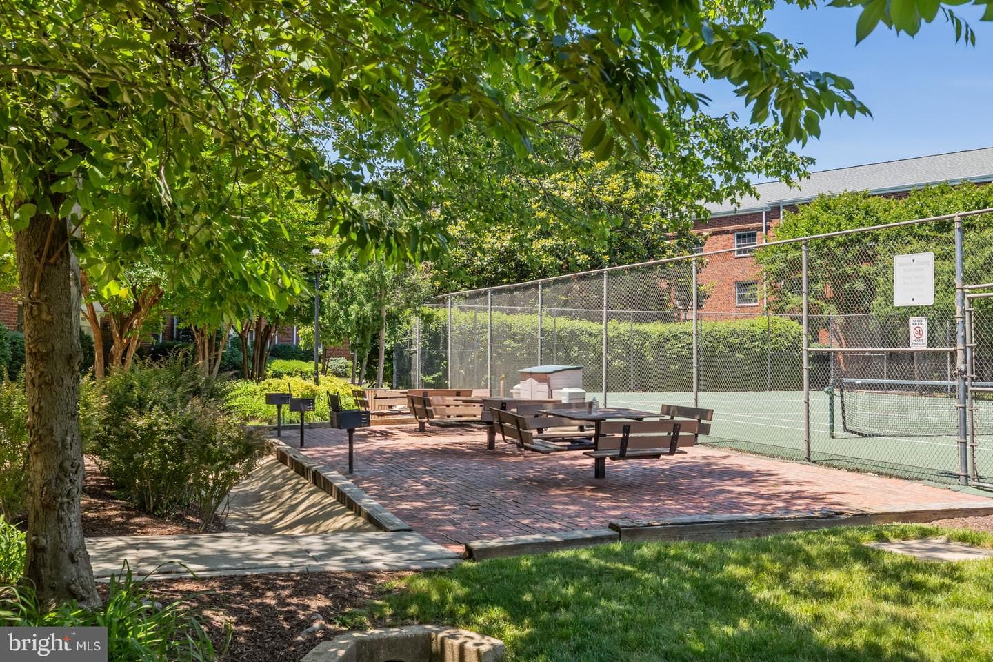 1630 W Abingdon Drive #302 photo 19