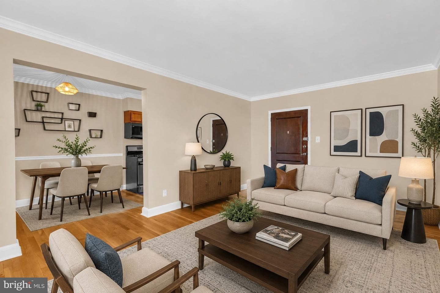 922 S Washington Street #312, Alexandria