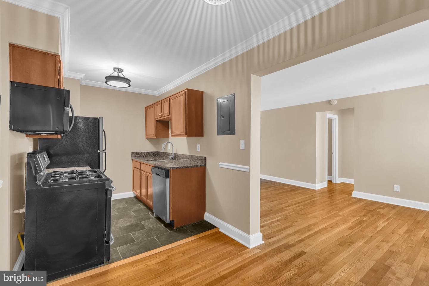 922 S Washington Street #312 photo 13