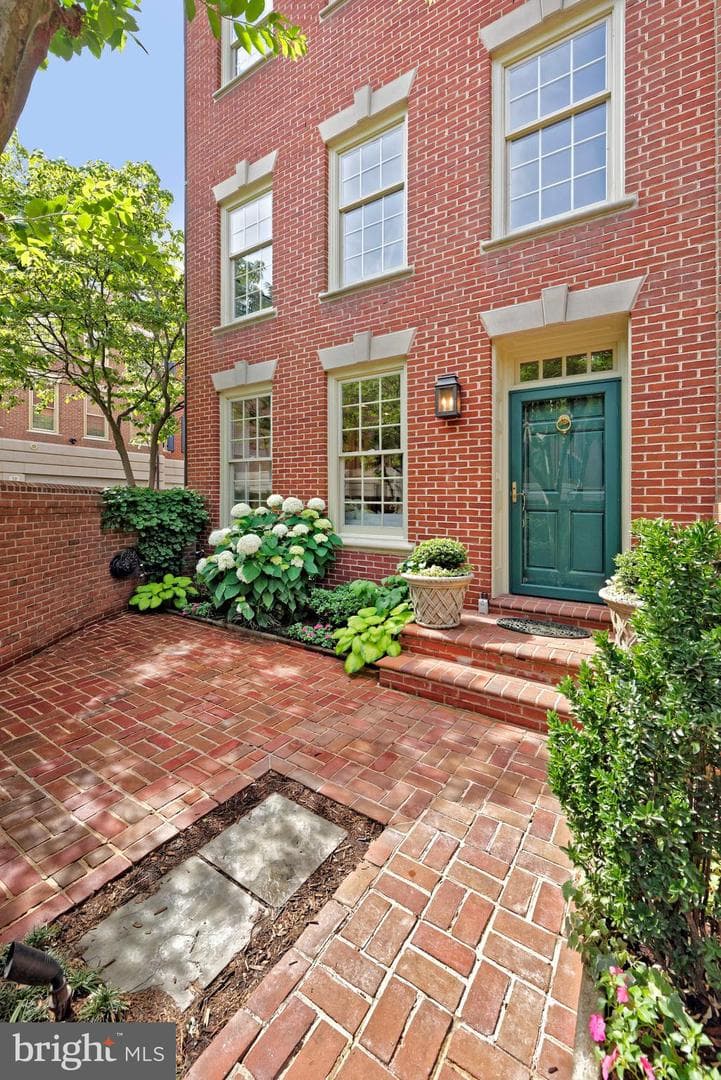 40 Wolfe Street photo 35