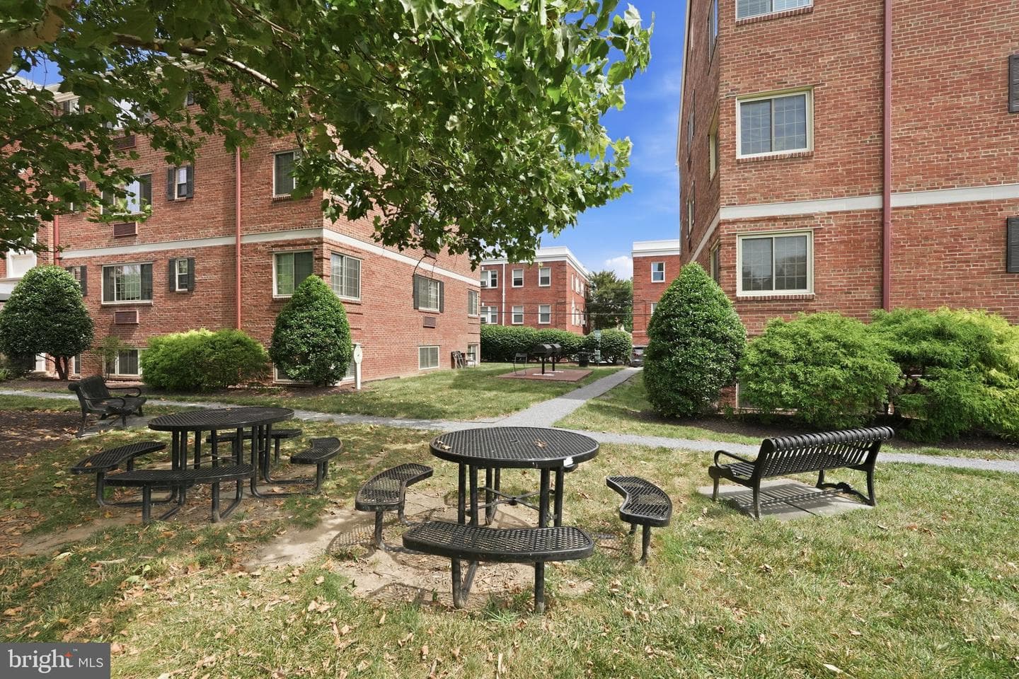 906 S Washington Street S #307 photo 22