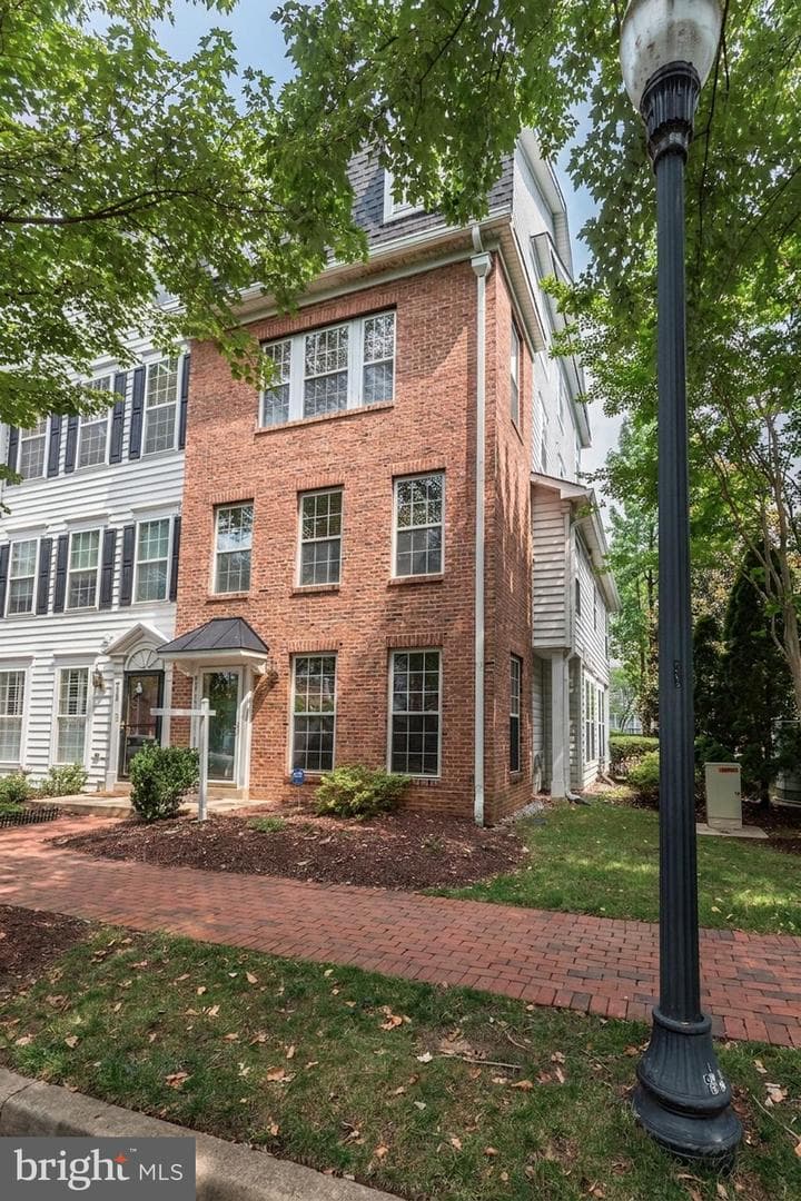 257 Cameron Station Boulevard, Alexandria