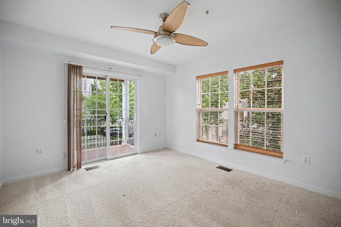 257 Cameron Station Boulevard photo 40