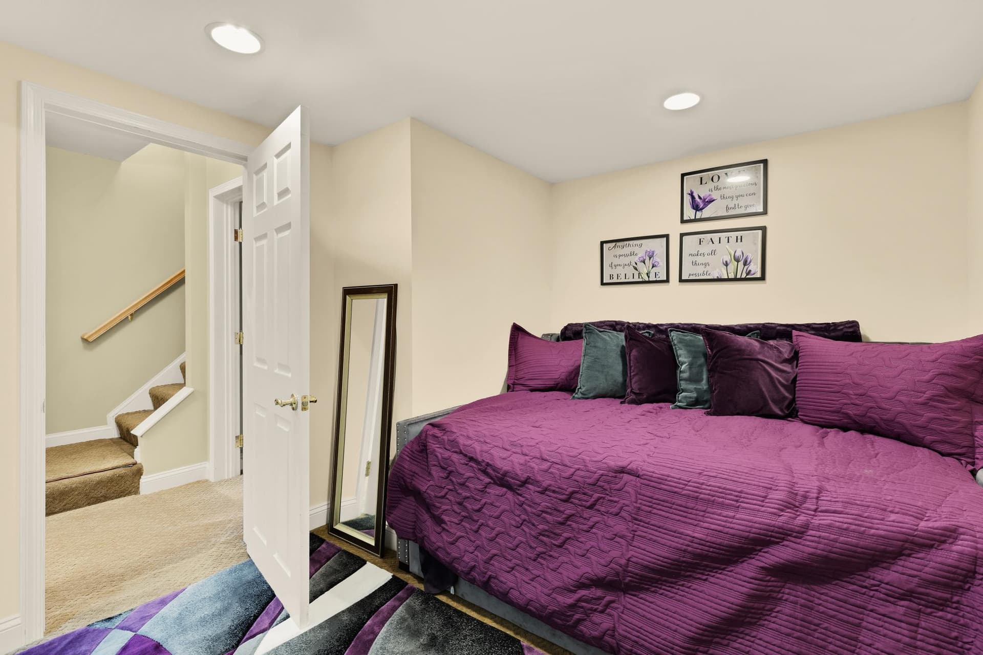 5006 Domain Place photo 39