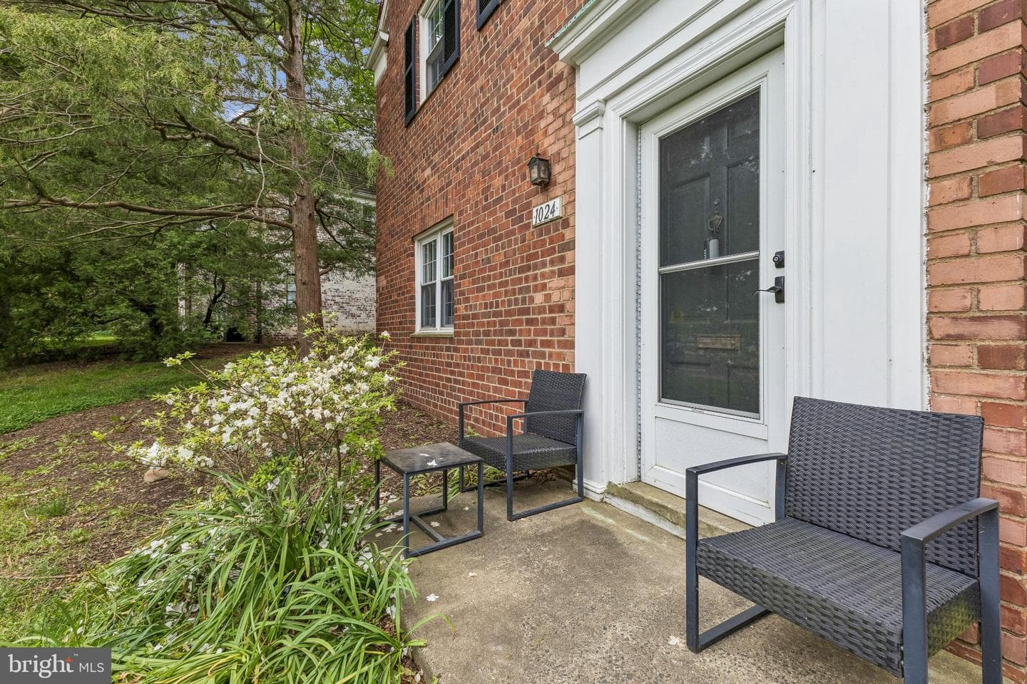 1024 Valley Drive photo 28