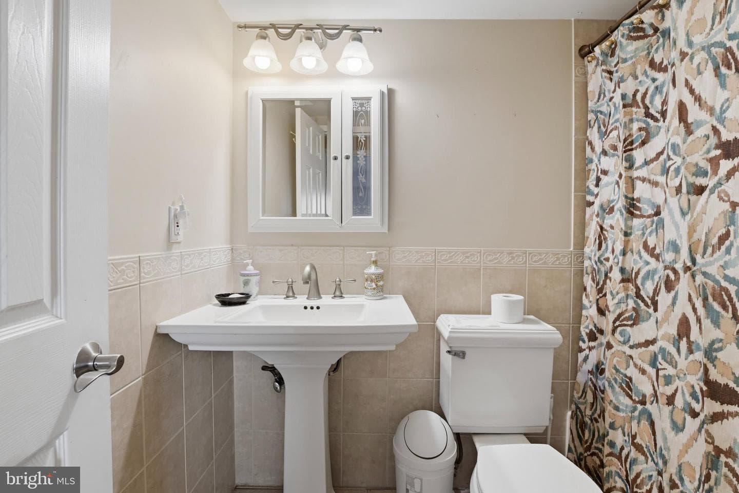 5250 Valley Forge Drive #704 photo 14