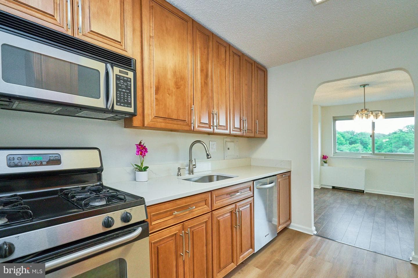 1225 Martha Custis Drive #810, Alexandria