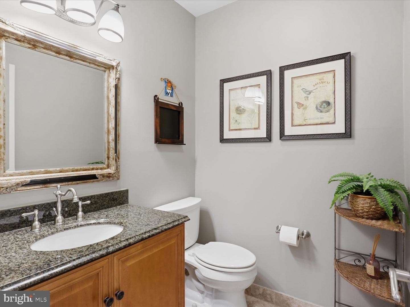 2712 Kenwood Avenue photo 20
