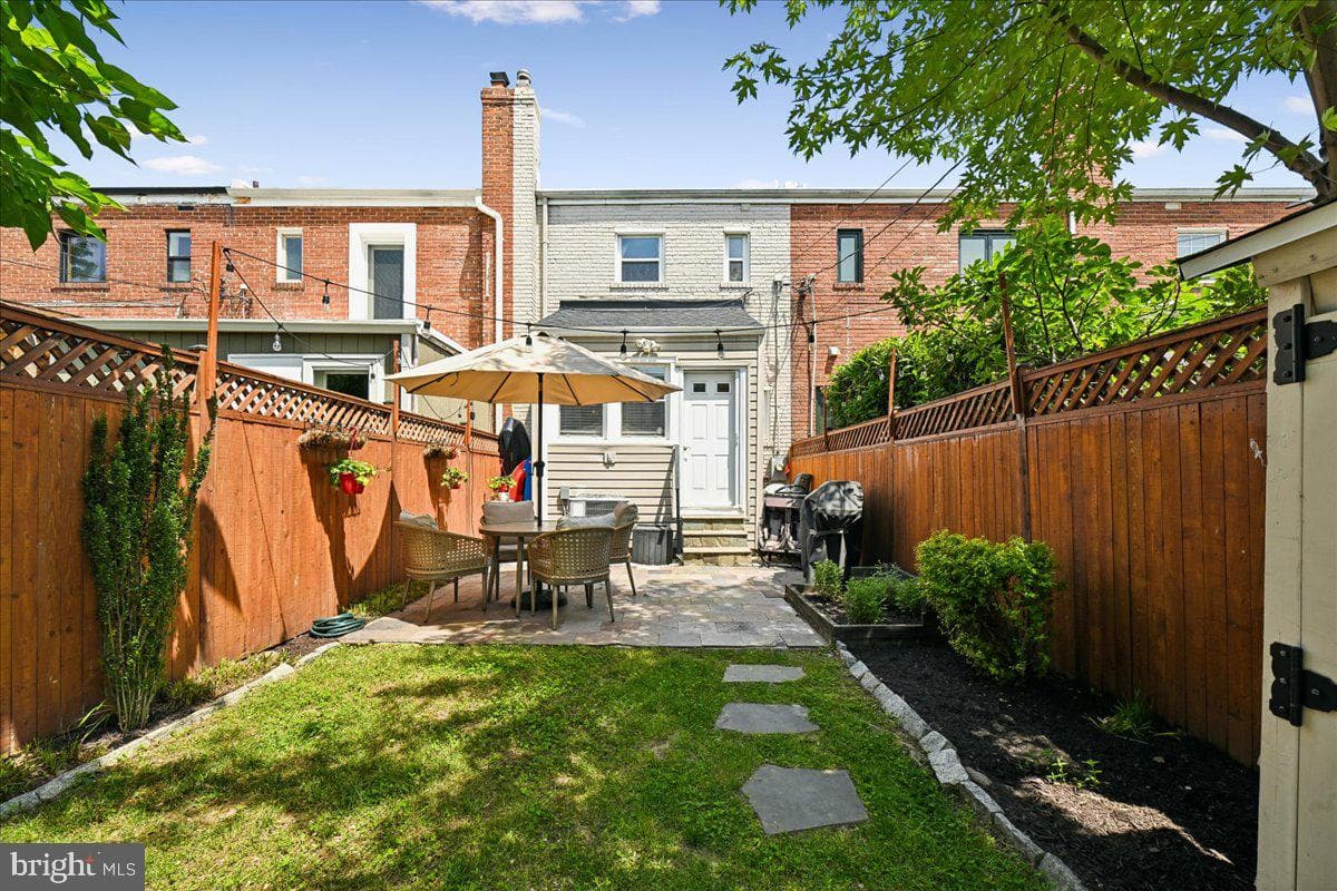 533 E Luray Avenue photo 2