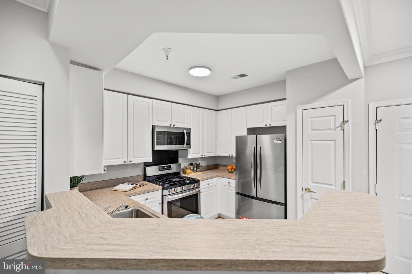 5112 Donovan Drive #107 photo 12