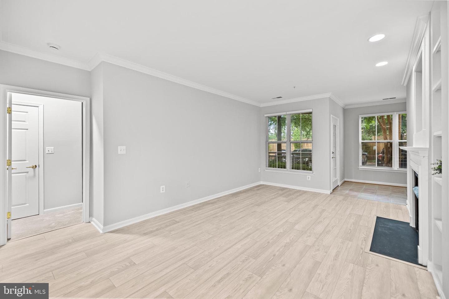 5112 Donovan Drive #107 photo 29