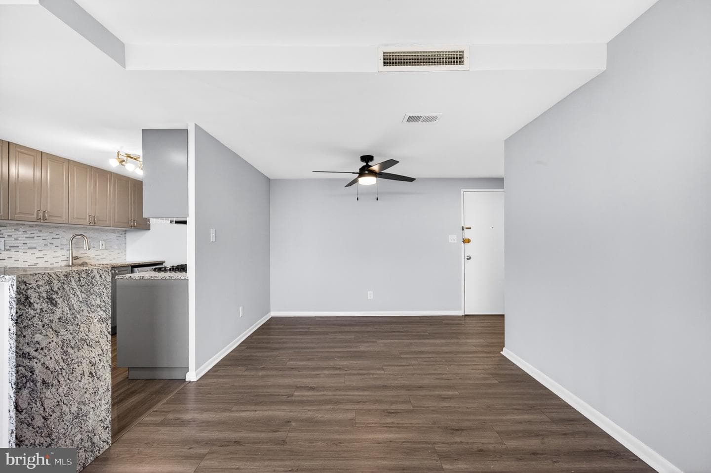 4600 Duke Street #1128 photo 15